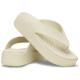 Crocs Getaway Groove Platform Flip Benvit US W9 (EU 39-40) Dam